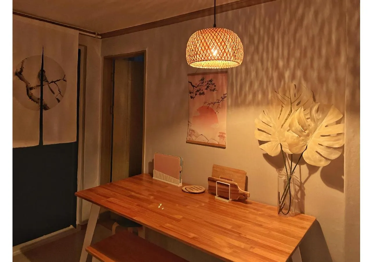סיאול K-Culture Villa 0*,